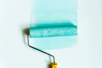 Peinture intérieure à Montloué — murs, plafonds et boiseries